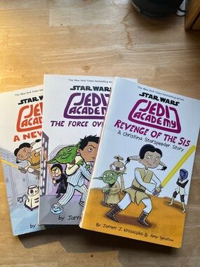Star Wars Jedi Academy Book Set.